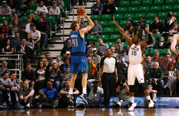 Dirk Nowitzki vs. Utah Jazz