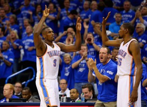 Serge Ibaka verhalf Kevin Durant und den Thunder zum Sieg!