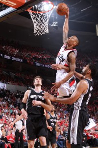 In den Playoffs lete Damian Lillard 22,9 Punkte, 6,5 Assists, 5,1 Rebounds und 1,0 Steals pro Partie auf!