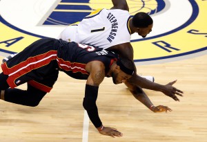 Lance Stephenson dominierte den King in der Defense und stahl ihm jeden Nerv.