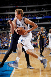Dirk Nowitzki erzielte gegen die Utah Jazz 21 Punkte. (Foto: Getty Images)