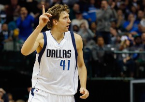 Dirk Nowitzki ist dank seiner 23 Punkte der neuntbeste NBA-Scorer aller Zeiten. (Foto: Getty Images)