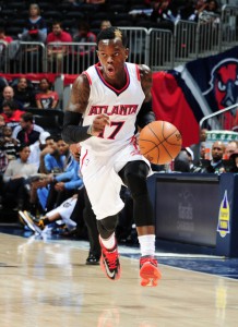 Dennis Schröder steht mit seinen Hawks bei 13 Siegen und sechs Niederlagen. (Foto: Getty Images)