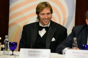Die Dirk Nowitzki Stiftung feiert ihren xx Geburtstag. (Foto Getty Images)