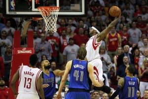 Josh Smith führte Houston zum sieg über Dallas (Foto: Getty Images)