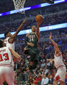Giannis Antetokounmpo steht mit den Bucks zum ersten Mal in den Playoffs. (Foto: Getty Images)