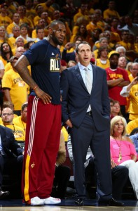 David Blatt steht im ersten NBA-Jahr gleich im Finale (Foto: Getty Images)