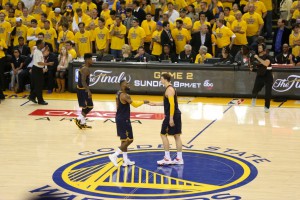 Timofey Mozgov ist ein wichtiger Helfe für LeBron James (Foto: Getty Images)