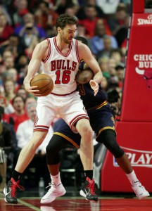 Pau Gasol kam im Sommer 2014 zu den Chicago Bulls (Foto: Getty Images)