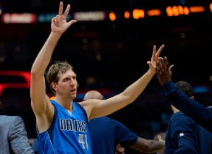 Dirk Nowitzki spielt bisher in richtig starker Form! (Foto: Getty Images)