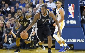 Kawhi Leonard konnte gegen die Warriors mit 35 Punkten ein neues Career High verzeichnen (Foto: Getty Images).