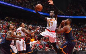 Dennis Schröder mit Career-High gegen den amtierenden Meister (Foto: Getty Images).