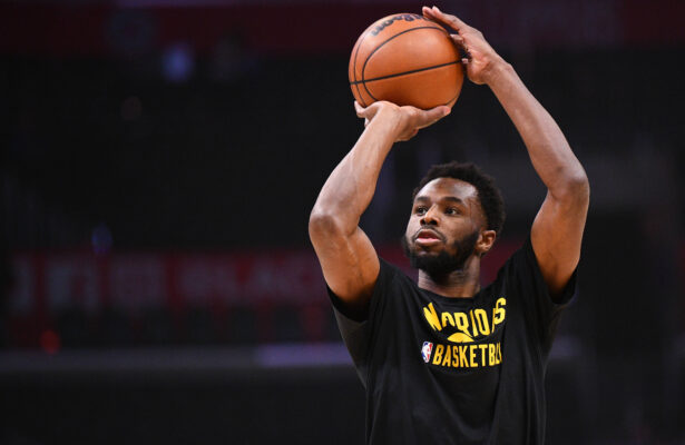 LOS ANGELES, CA – NOVEMBER 28: Golden State Warriors Forward Andrew Wiggins (22) warms up before a NBA, Basketball Herre